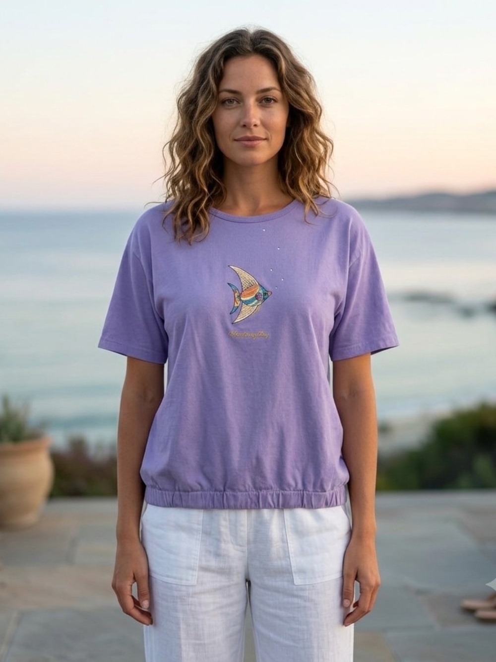 Vintage Anvil Monterey Bay Angelfish Bling Tee - XL With Elastic Hem